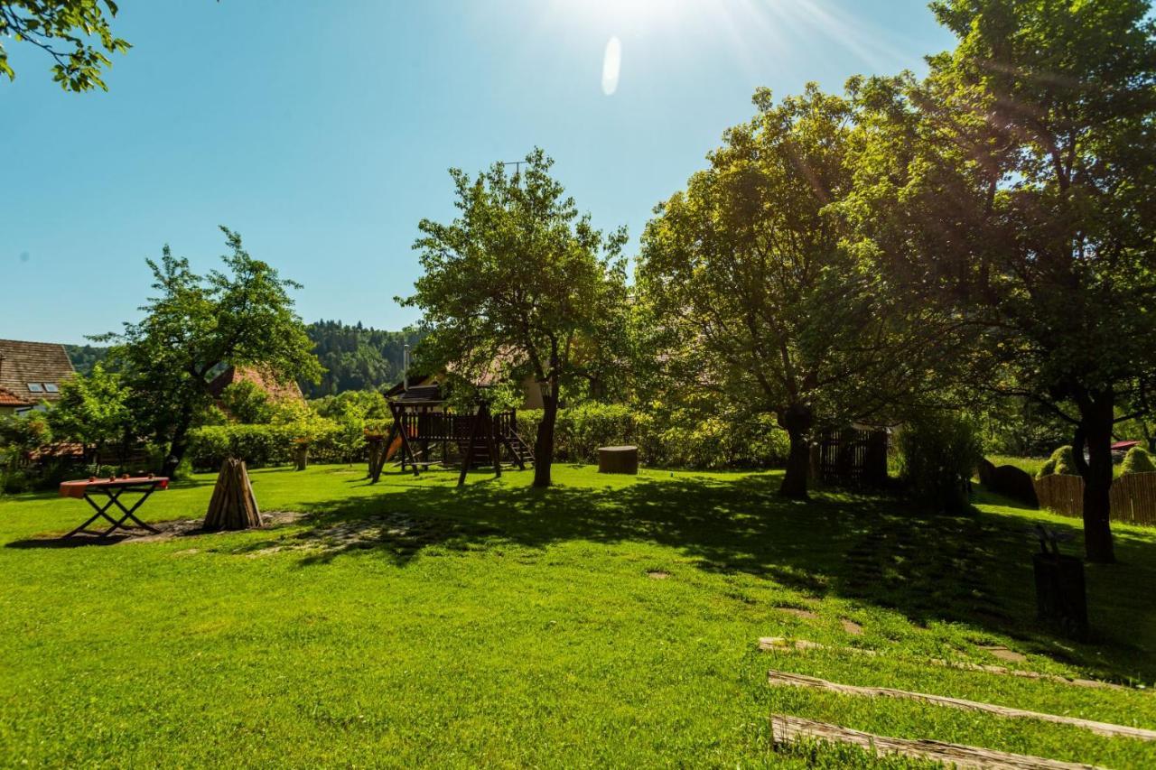 Hotel Turnul Moieciu de Jos Dış mekan fotoğraf